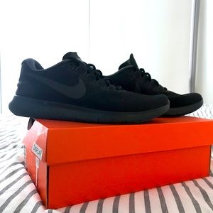 Women’s Nike Free Running Shoes - Size 7